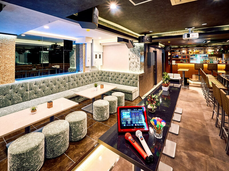 【プレミアムお店貸切プラン】モエシャンドンで乾杯付！ 3.5H飲み放題＆豪華特製ビュッフェ料理＊12品付 8,500円 ⇒ 8,000円 カラオケ＆ダーツ付