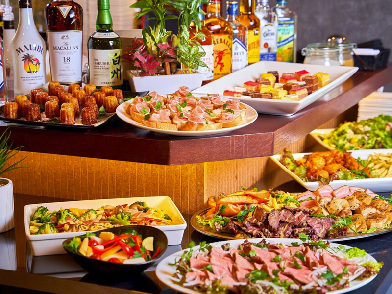 【プレミアム+お店貸切プラン】ブーブクリコ or モエシャンドンロゼで乾杯付！ 3.5H飲み放題＆豪華特製ビュッフェ料理＊12品付 11,000円 ⇒ 10,000円 カラオケ＆ダーツ付 - 恵比寿 貸切パーティー&カラオケ・ダーツ RAISE EBISU  - レイズ 恵比寿